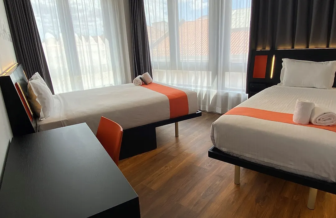 Easyhotel Lisbon-1